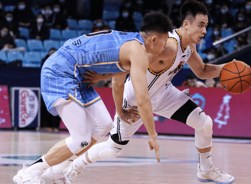 包含孟菲斯灰熊集结日复出首秀,志在CBA常规赛名次提升,信心回归,医务组通报恢复的词条开云